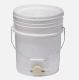 20L Pail with Honey Gate