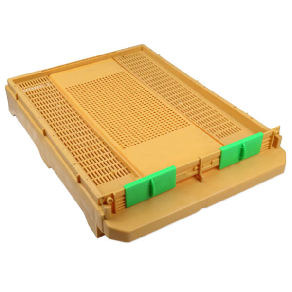 Plastic Bottom Board - Image 2