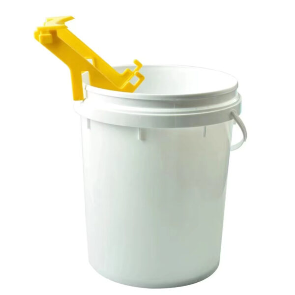 Pail Perch plastic - Image 3