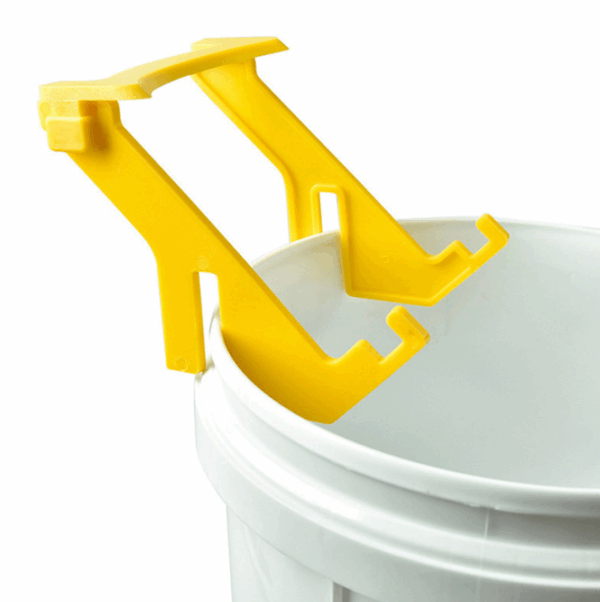Pail Perch plastic - Image 2